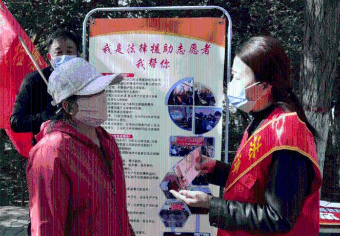 救援受困的向导